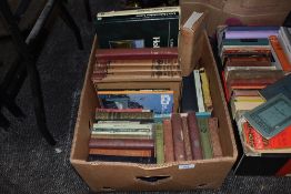 A mixed box of vintage and modern books including poetry and war interest.