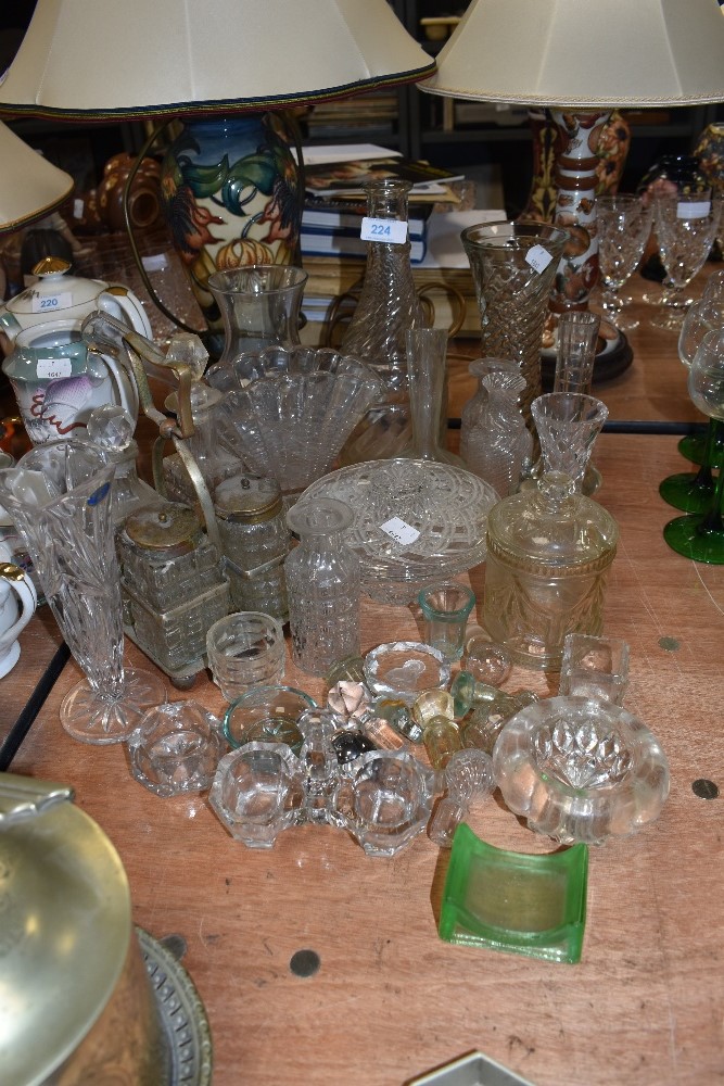 A selection of mixed glass wares including lead crystal.