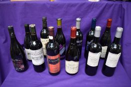 A box containing 12 bottles of mixed wines mostly from 4 Seasons (Laithwaites) comprising 1999 Les