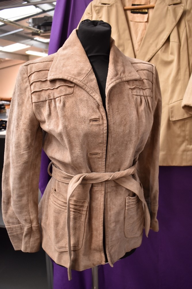 Five ladies vintage coats and jackets including 1970s suede belted coat in taupe. - Image 3 of 6