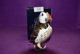 A Royal Crown Derby Paperweight Puffin, boxed with Gold Stopper