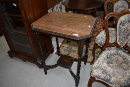 An early 20th Century oak occasional table having barley twist frame, width approx. 61cm