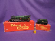 A Triang 00 gauge 4-6-2 Loco & Tender, Princess Elizabeth 46201, both items boxed R53 & R31