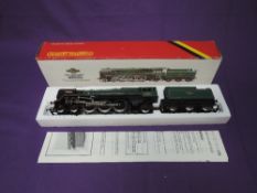 A Hornby 00 gauge 4-6-2 BR Loco & Tender, Britannia 70000, boxed R063