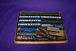 A small collection of N gauge including Lima Diesel Locomotive D5509, Trix Diesel Locomotive Eclipse