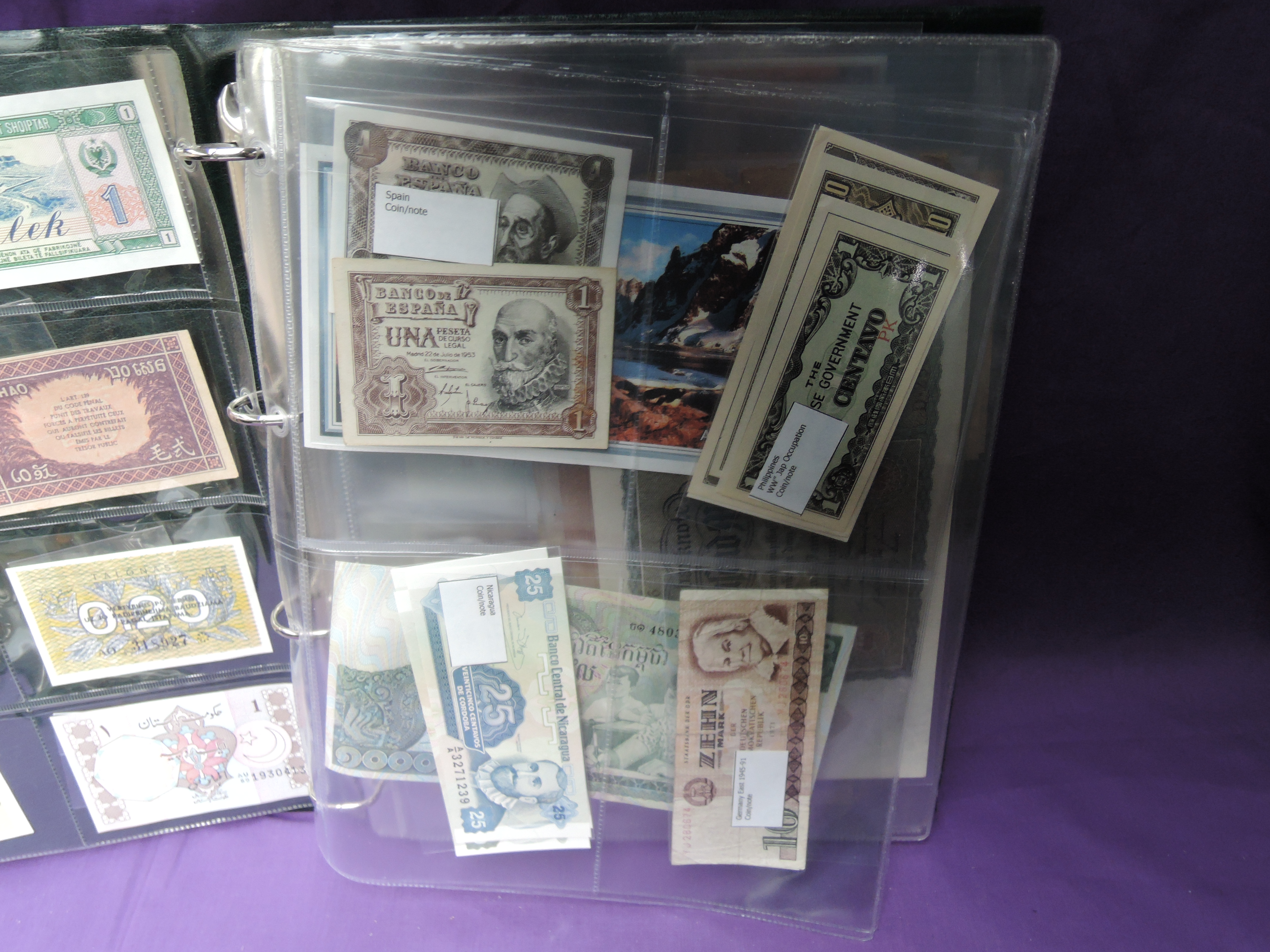 Two albums of World Banknotes, Afghanistan to Zimbabwe, most countries seen, mainly uncirculated - Image 6 of 12