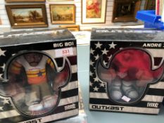 A lot of two limited edition ' Outkast ' toy figures with Andre 3000 and Big Boi - Gruntz boxed