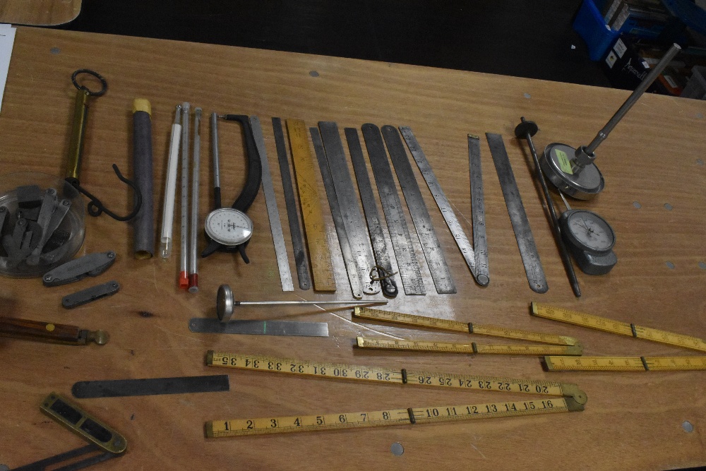 A selection of engineers or machinist marking and measuring devices including rulers and gauges - Image 2 of 8