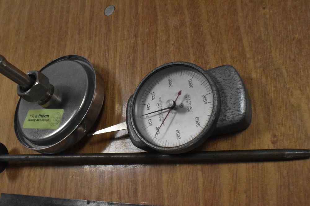 A selection of engineers or machinist marking and measuring devices including rulers and gauges - Image 6 of 8