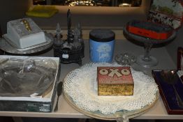 An assorted lot containing vintage dominos, glass cake stands, old hall bon bon dish in box and