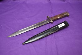 A possible Romania Mannlicher Model 1892/93 Bayonet with metal scabbard, marked on blade OEWG, (Oes