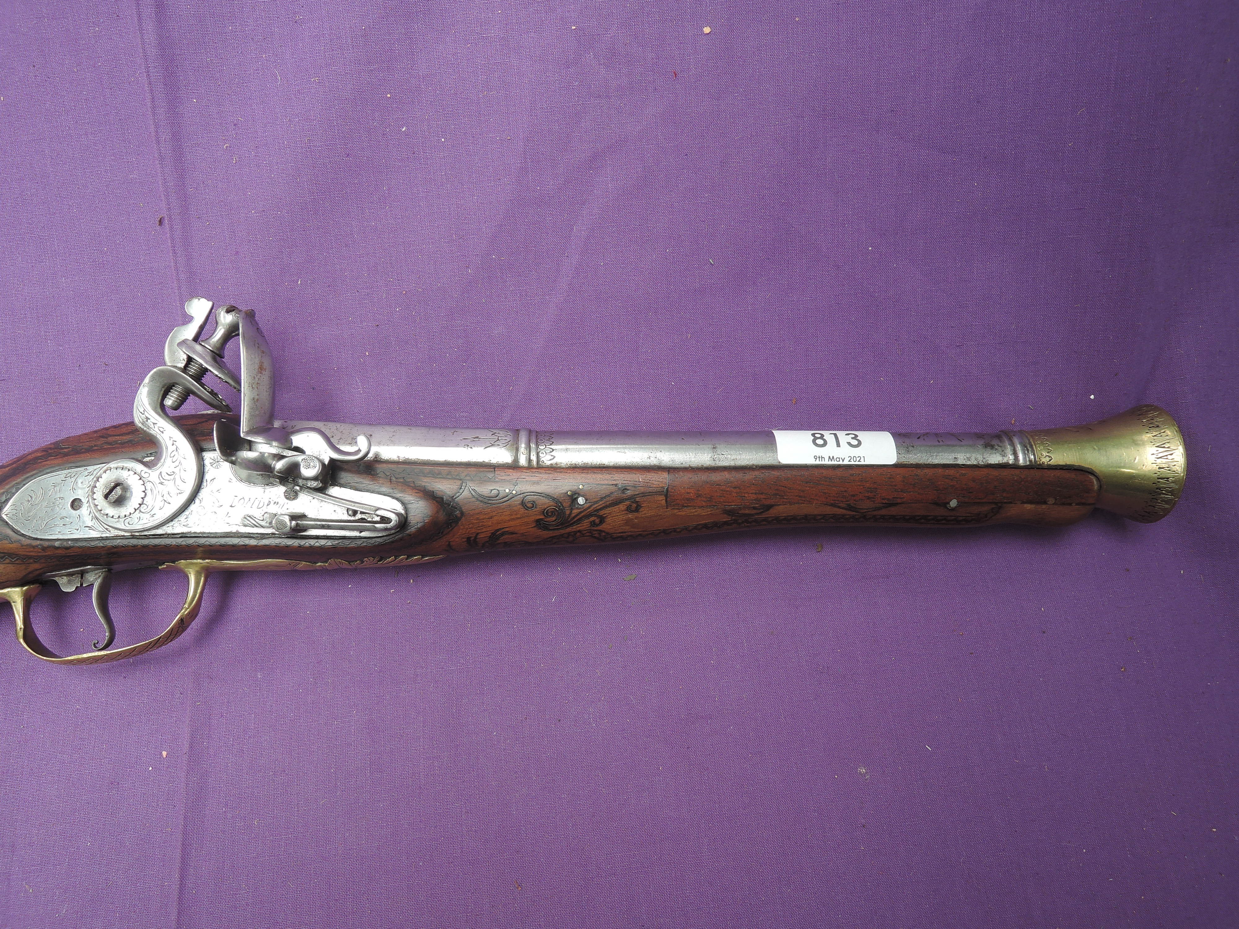 An early possibly Turkish Flintlock Blunderbuss Pistol, decorated brass trigger guard and stock - Image 3 of 8