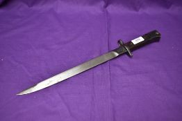 A 1945 India Pattern No1 MKII Bayonet, no scabbard, marked on blade Crown GR1 MKII 2 4 RF1, blade