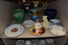 A selection of ceramics including Roslyn art deco style plates and Ceylon planter