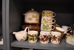 A mixed lot of retro ceramics including soup bowls and mugs.