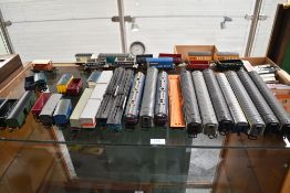 A large collection of Hornby, Lima, Mainline and similar 00 gauge Rolling Stock and Carriages