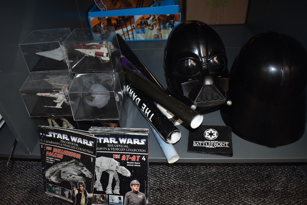 A selection of Star Wars collectables including DeAgostini The Official Starships & Vehicles