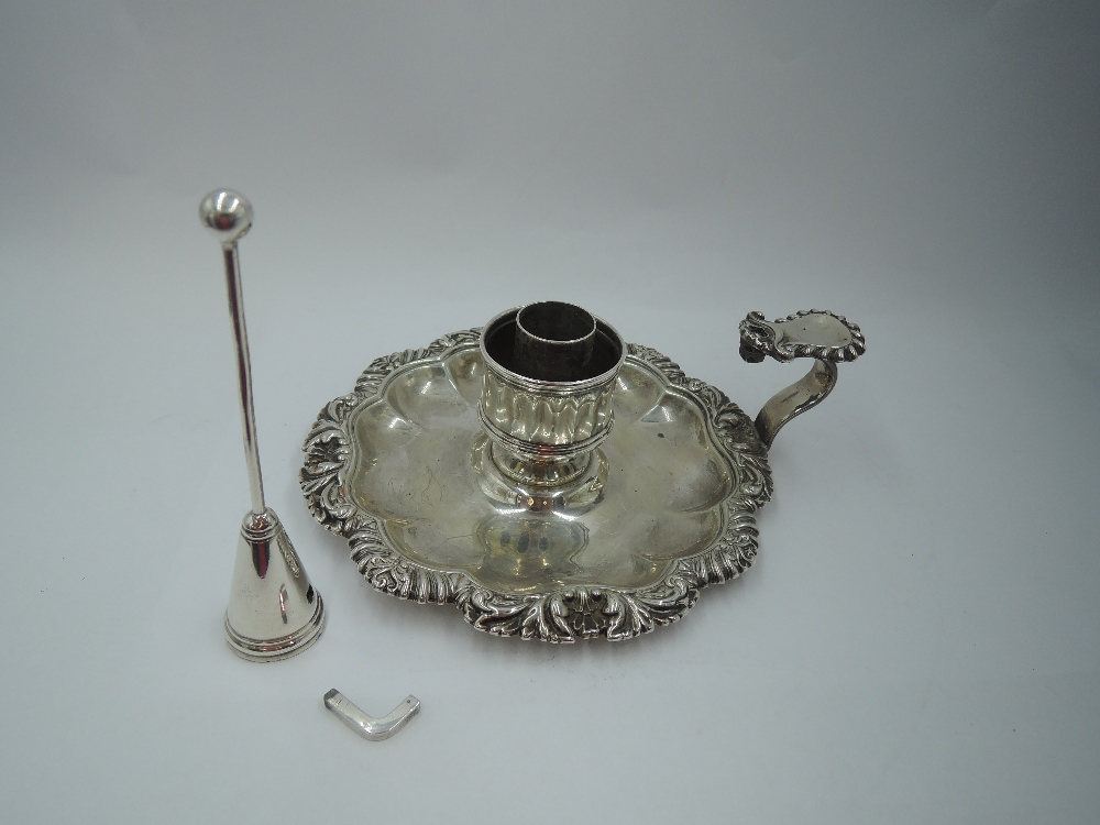 A Georgian silver chamber stick (missing sconce) having facetted saucer with shaped gadrooned rim - Image 2 of 4