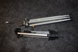 Two adjustable tripods.