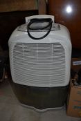 A DeLonghi De Humidifier DEC 16