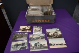 A large collection of vintage Postcards of Singapore, black & white and colour, several hundred