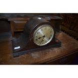 An early 20th Century oak cased mantel clock