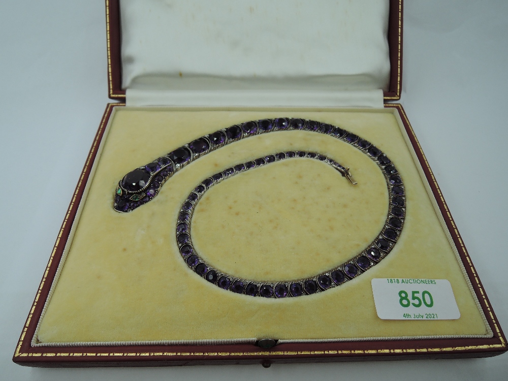 An early 20th Century Serpent collarette necklace having graduated amethyst set articulated links - Image 9 of 11