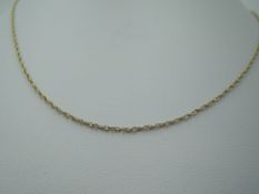 A 9ct gold fine rope chain, approx 22' & 1.8g