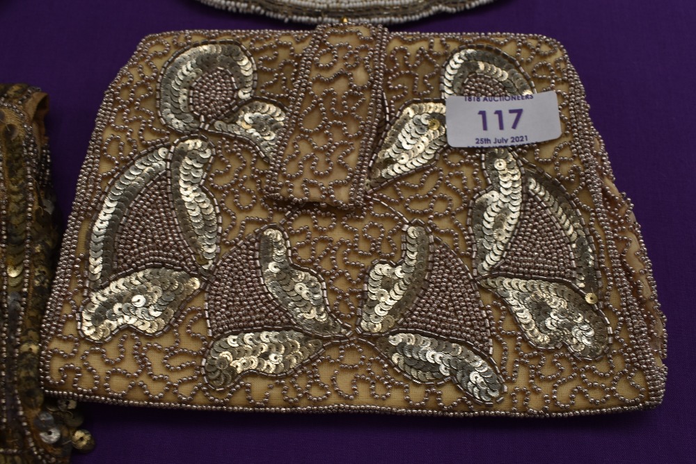 A collection of vintage beaded and sequinned evening bags,mainly 1930s and 40s. - Image 4 of 4