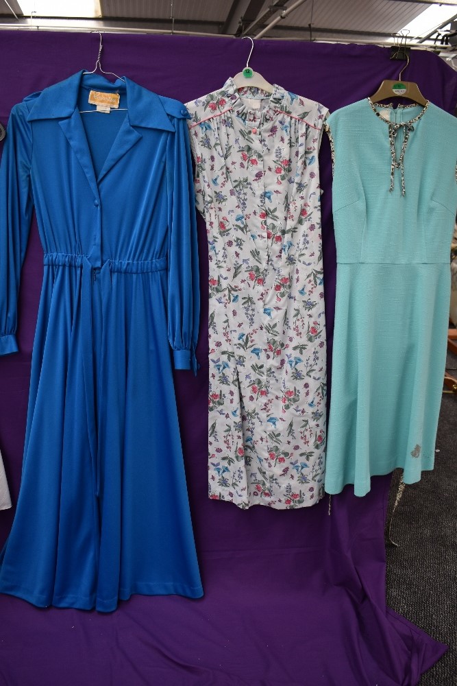 A good collection of vintage and retro Ladies dresses in a variety of fabrics, patterns and styles. - Image 2 of 5