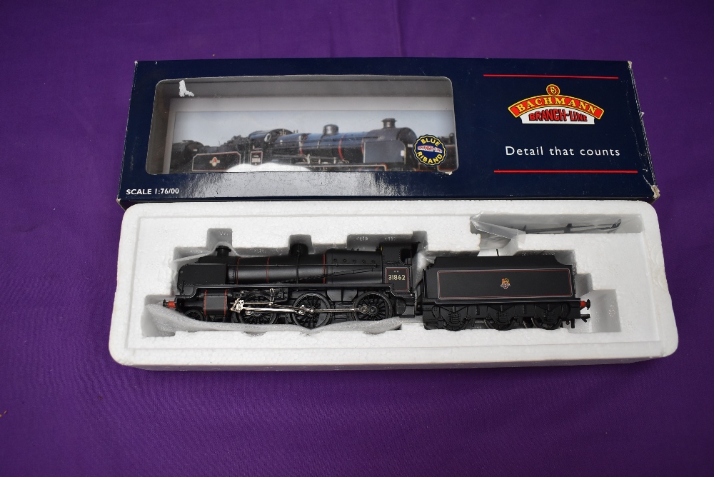 A Bachmann 00 gauge 2-6-0 Class N BR Loco & Tender 31862, boxed 31-161