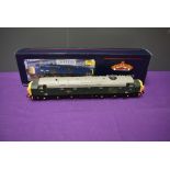 A Bachmann 00 gauge Class 40 BR Split Head Diesel Locomotive, D325 boxed 32-477