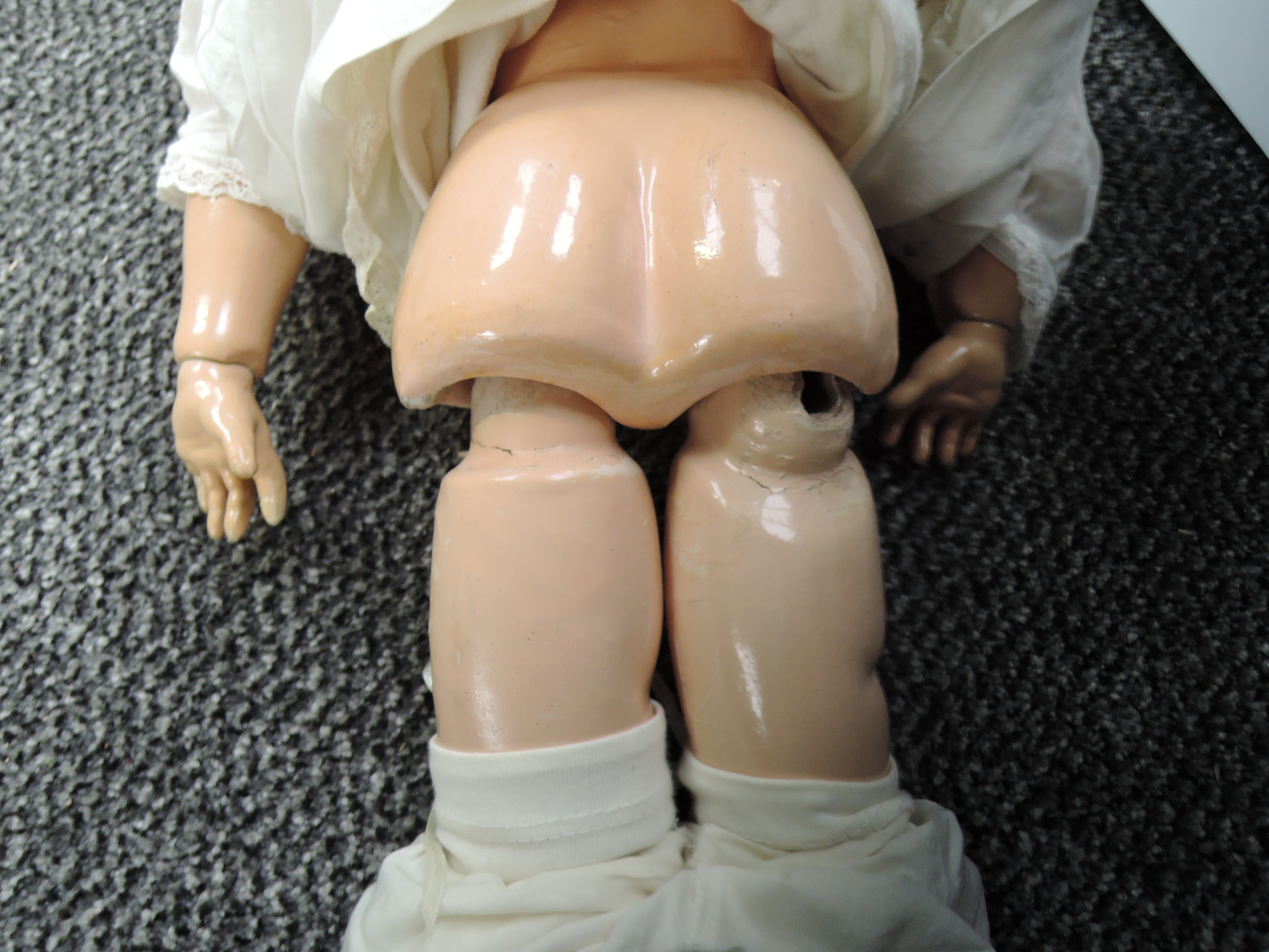 An early 20th century German Armand Marseille Bisque Socket Headed Doll having sleep blue eyes, open - Image 6 of 6