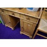 A 19th Century natural pine wash stand/dressing table, approx. width 95cm