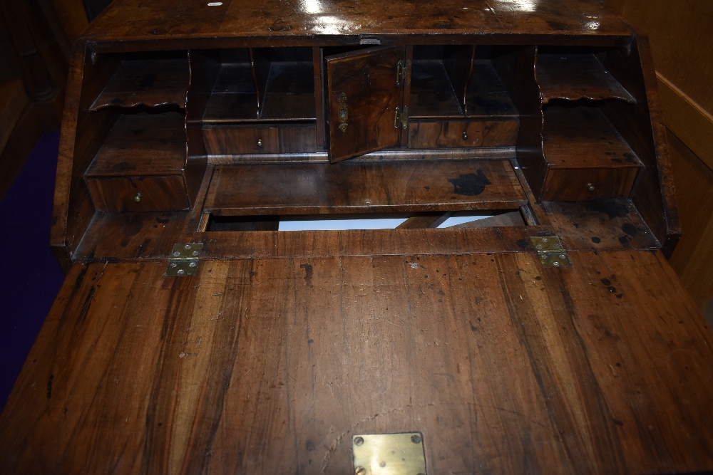 A Georgian burr wood bureau, having ledge to flap. Concealed interior compartment and three long - Image 2 of 6