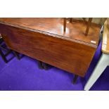 A 19th Century mahogany gateleg dining table, width approx. 117cm