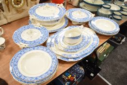 A selection of fine dinner and table ware ceramics by Alfred Meakin in the Kendon Decor design
