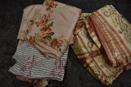 A good quantity of vintage curtains,around late 50s to 60s.