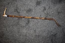 A vintage horn handled riding crop