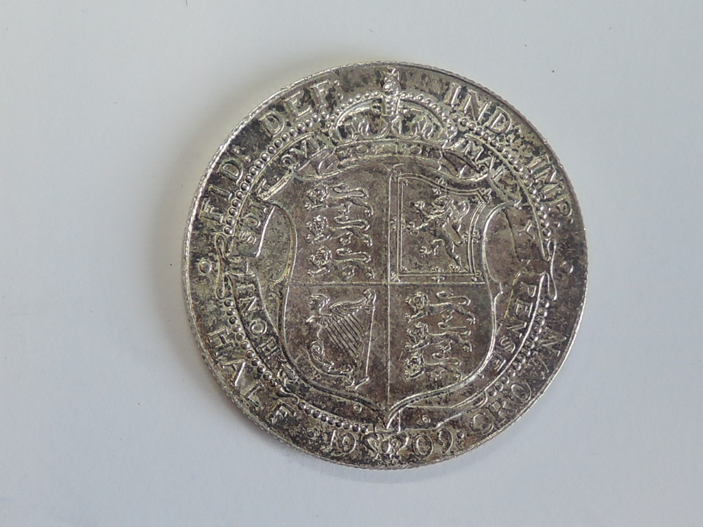 A Edward VII 1909 Silver Half Crown - Image 2 of 2