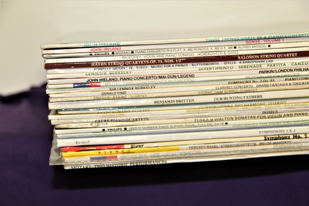 A lot of twenty five classical albums with some rare titles amongst this selection - all in VG+ or - Image 2 of 3