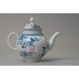 A late 18th century porcelain lidded tea pot in a Worcester design having hand decorated blue and