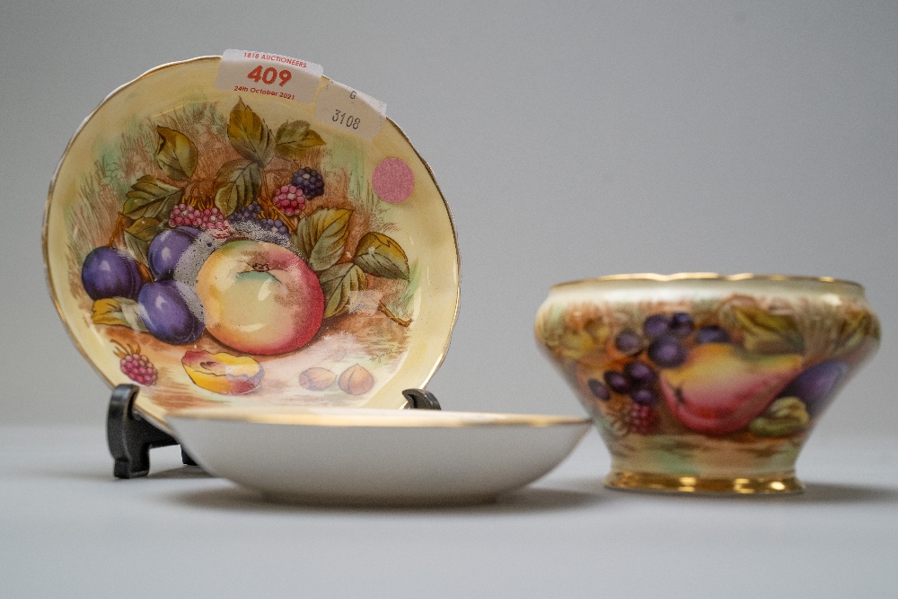 Three ceramic pieces by Aynsley in the Orchard Gold design including one pin dish stamped D Jones, - Image 2 of 4