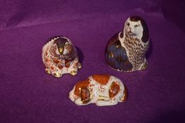 Three Royal Crown Derby Paperweights, King Charles Spaniel, Beaver and Collector's Guild Puppy,