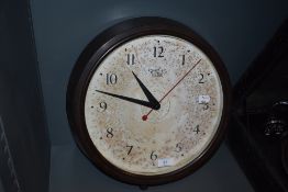 A vintage bakelite cased Smiths Sectric clock