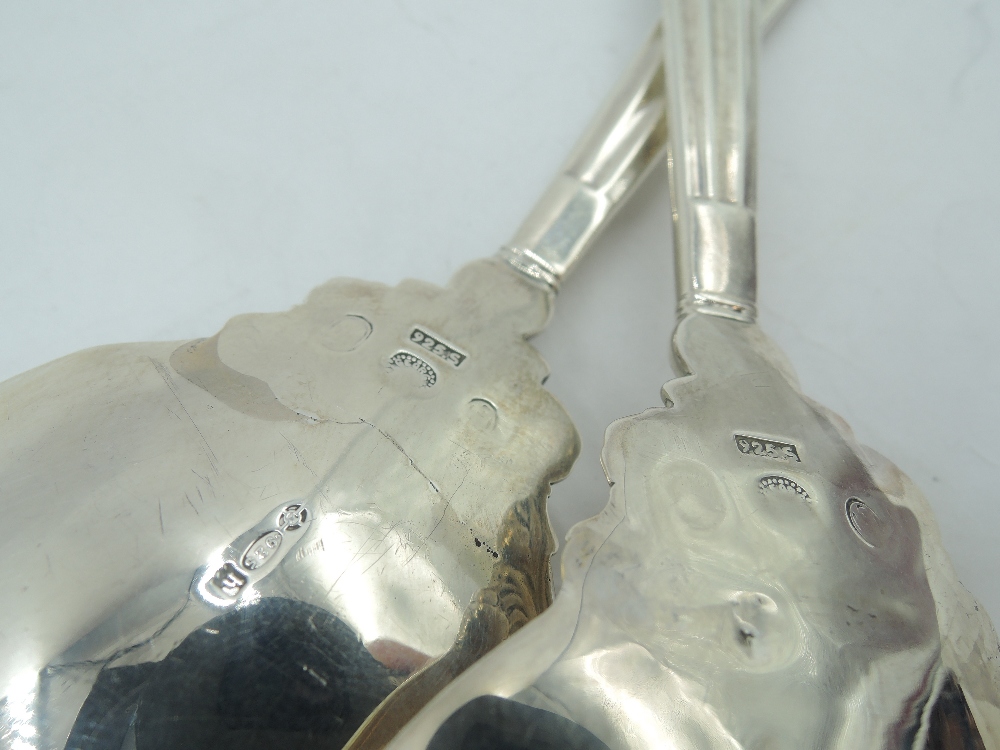 A pair of Georg Jensen Danish silver serving spoons in the Acorn design having plannished bowls - Image 3 of 6