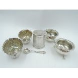 A pair of silver salts of cauldron form having moulded rims (1 spoon), Birmingham 1905, William