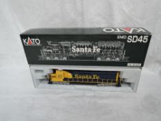 A Kato HO scale EMD SD45 Santa Fe Locomotive 5300, boxed 37-1710