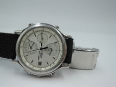 A gent's Seiko Quartz Chronograph steel wrist watch model 7T32-6A50, no:193923 having baton