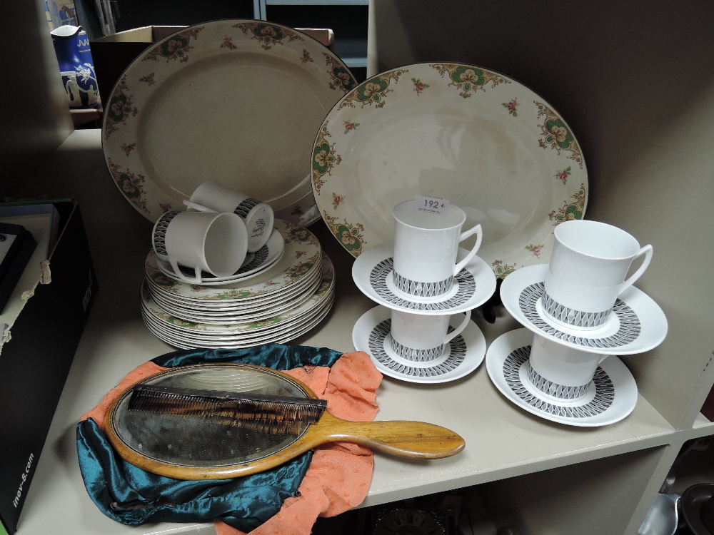 A selection of ceramics including Elizabethan Calypso and Crown Clarence plates